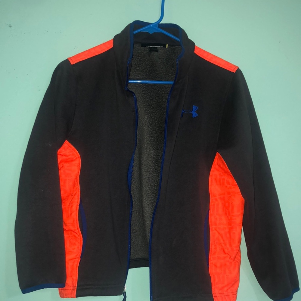Under Armour youth lg excellent condition